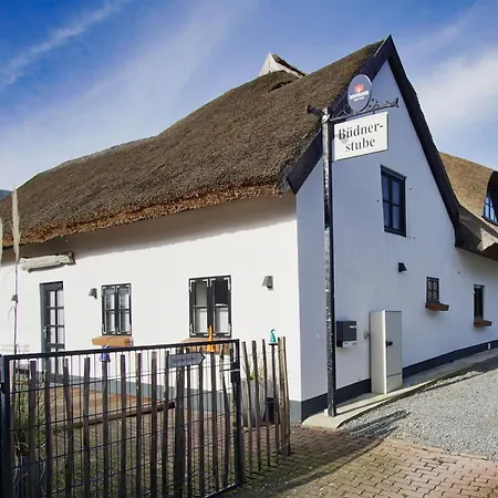 Nah Am Meer, Ruhige Lage, Gratis Nutzung Vom Ahoi Erlebnisbad Und Sauna In Sellin - Haus Buednerstube 5 Lägenhet Middelhagen