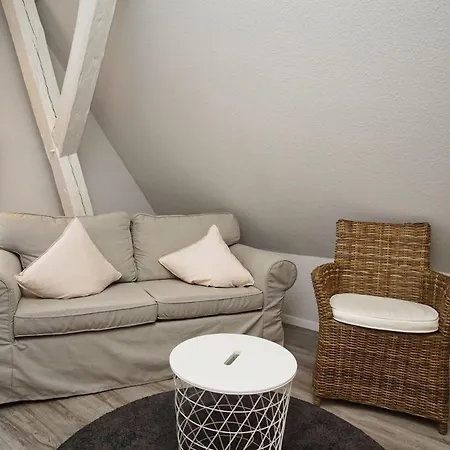 Nah Am Meer, Ruhige Lage, Gratis Nutzung Vom Ahoi Erlebnisbad Und Sauna In Sellin - Haus Buednerstube 5 Апартаменты