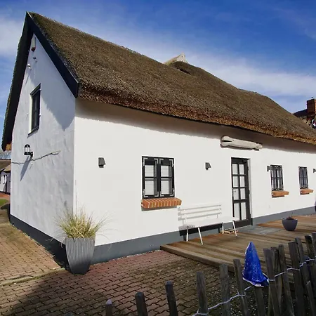 Апартаменты Nah Am Meer, Ruhige Lage, Gratis Nutzung Vom Ahoi Erlebnisbad Und Sauna In Sellin - Haus Buednerstube 5